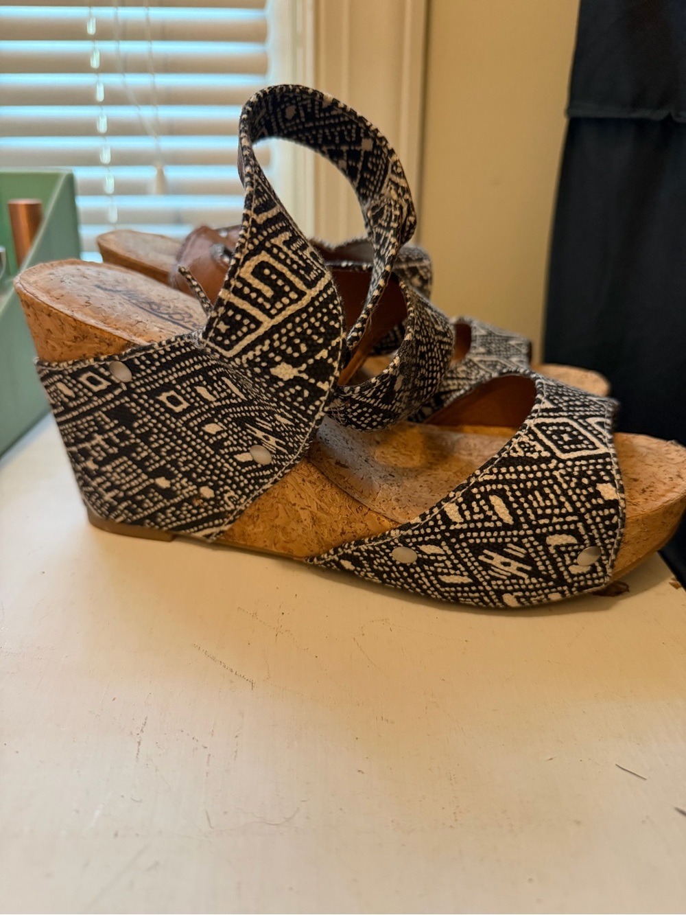 Lucky Brand Black & White Patterned Cork Wedge Sandals